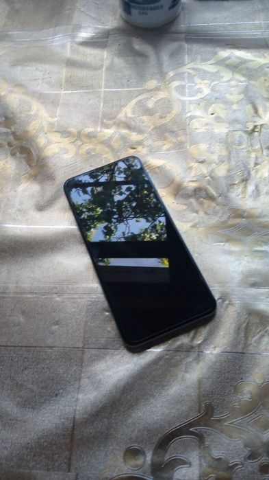 Samsung A03 sroshna sotiladi yoki obmen