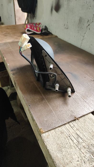 Зеркало на Шевроле нива