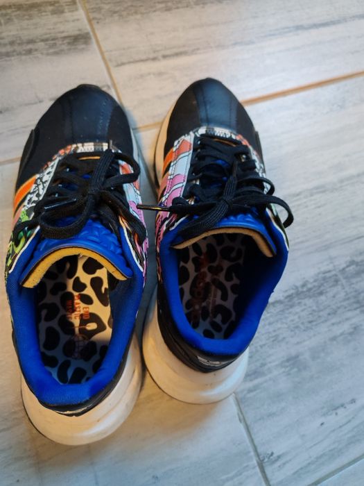 Маратонки Adidas 37