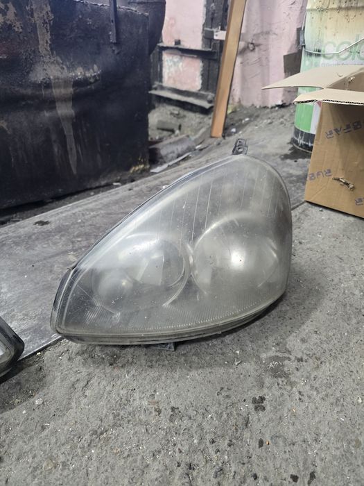 Продам фары на приору