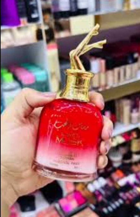 Луксозен аромат за мъже и за жени Love's Musk Manasik.