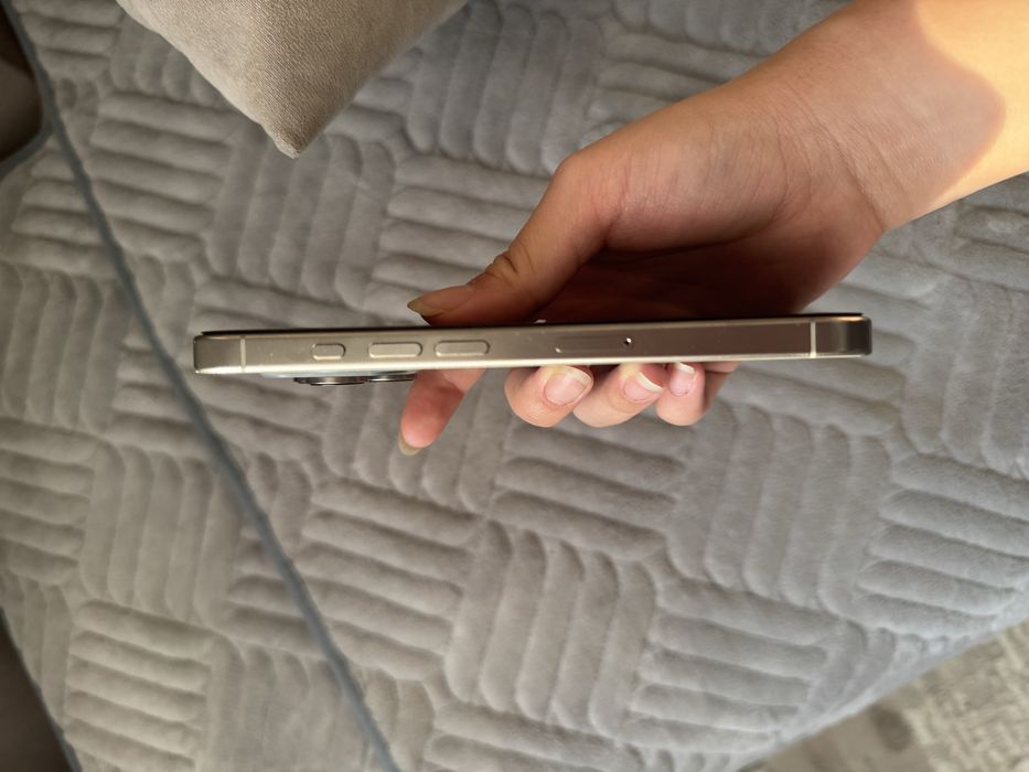 Продается Iphone 16 pro