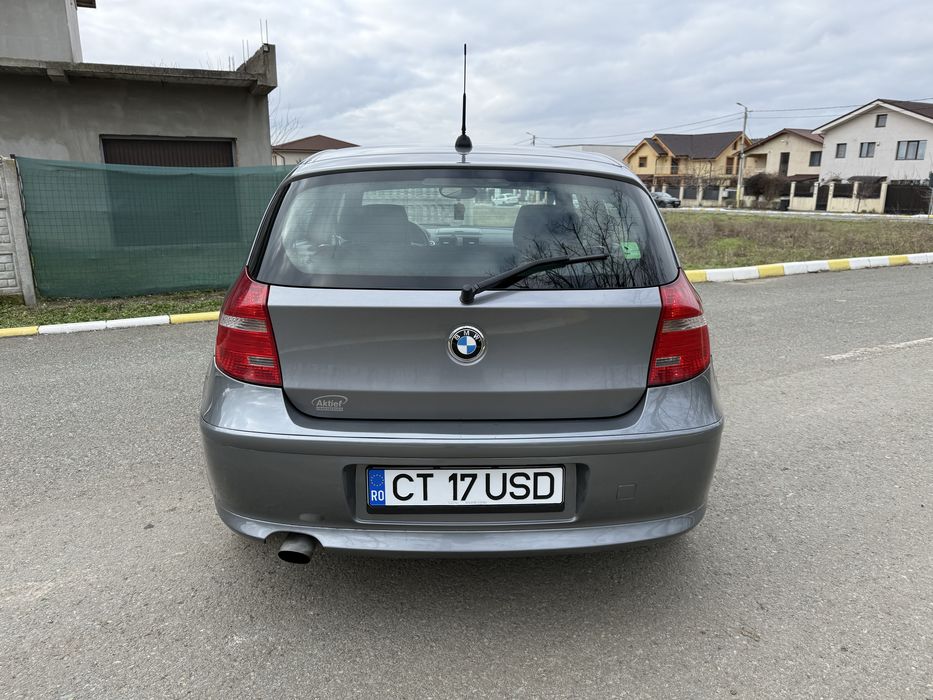 Vand BMW Seria 1.   •2010•   2.0d