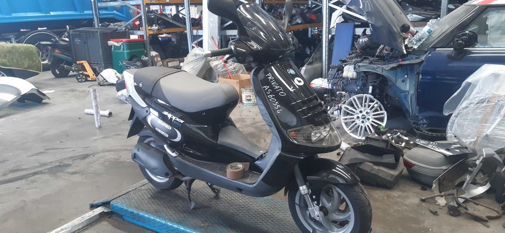 скутер Пиаджо Скипър 125 -4 T(Piaggio Skipper 125)-на Части