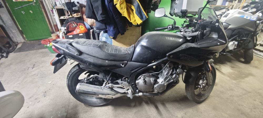 Yamaha xj600s diversion 2001