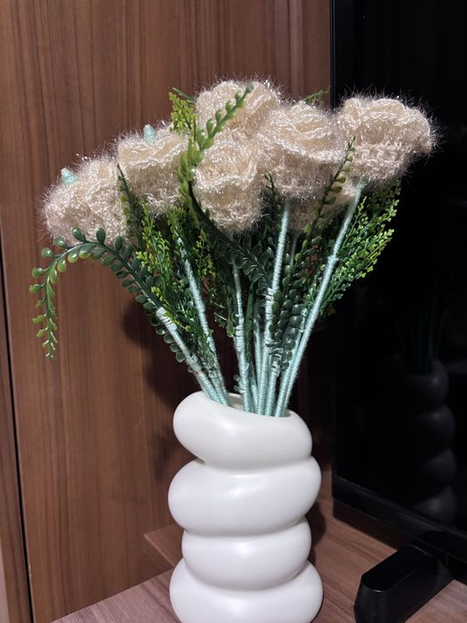 Ръчно плетени цветя