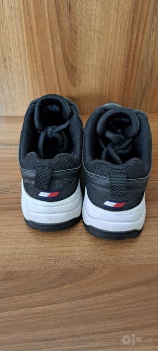Кроссовки Tommy Hilfiger размер 37