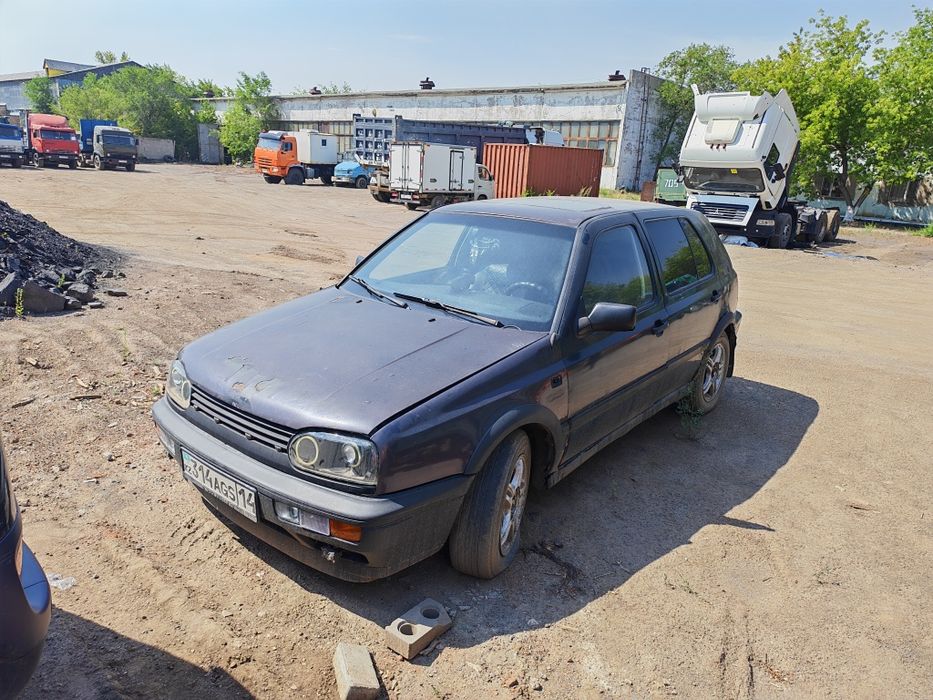 Продам VW GOLF 3