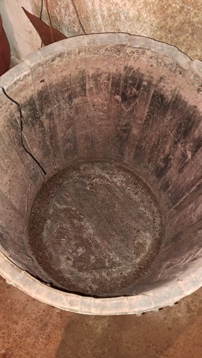 Каца 350л и две бурета по 110л