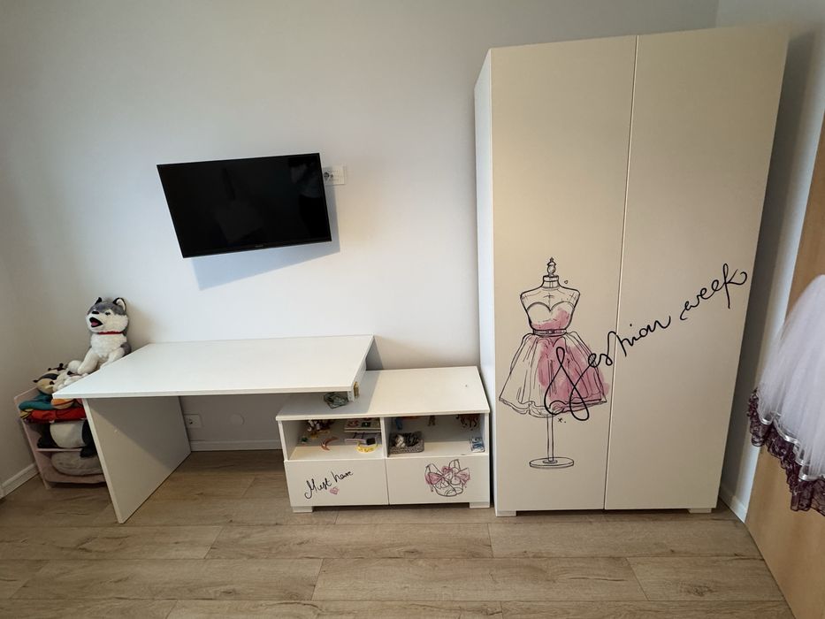 Mobila camera fete Mobexpert