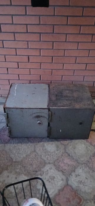 Продам сейф в хорошем  состояний