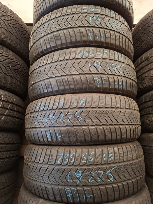 4 anvelope 235/55 R18 Pirelli
