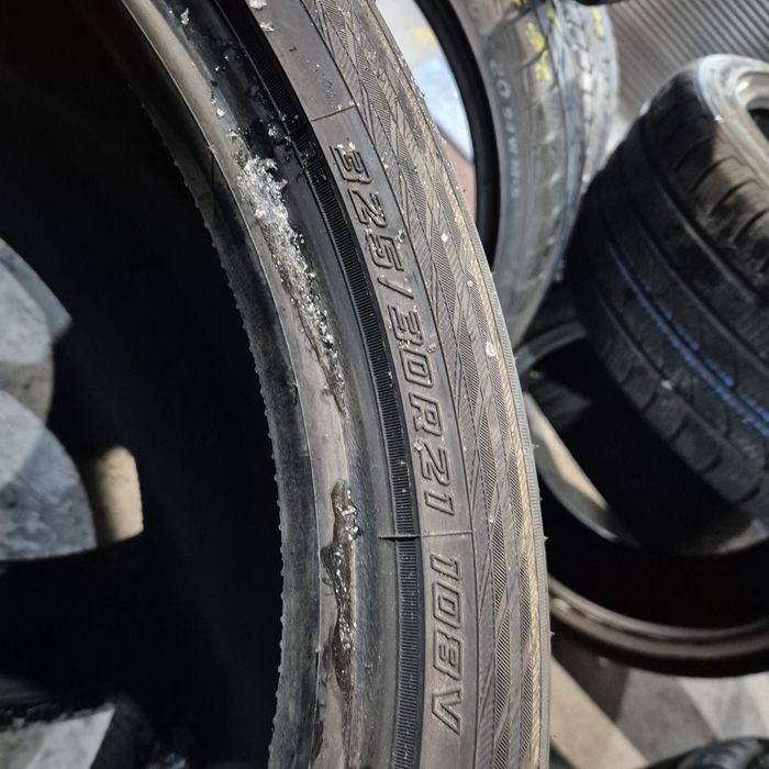 325 30 21 Yokohama O bucată iarnă