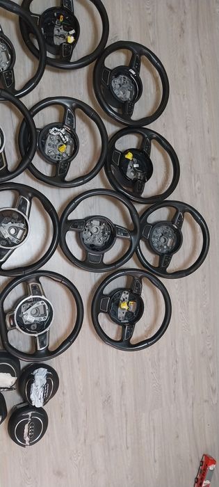 Vând volane Audi A1, A3, A4 b8, A4 B8, 5 , A4 B9, A6 C6 ,A6 C7