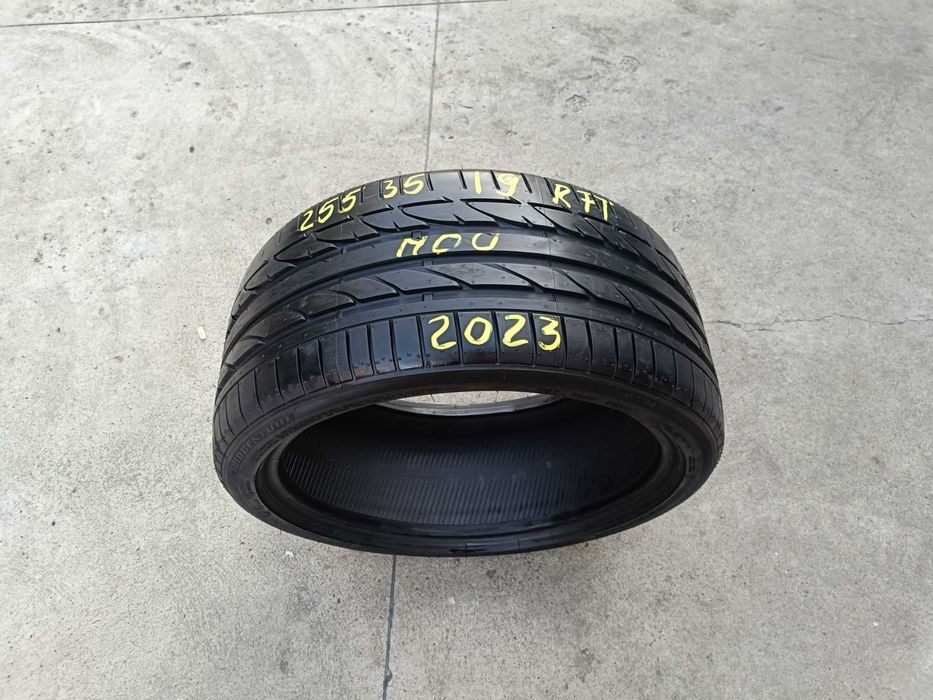 O anvelopa noua vara 255 35 19 bridgestone potenza S001 run flat 2023