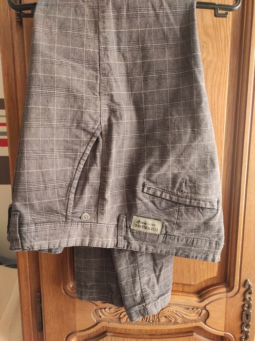 Pantalon blugi, diferite marimi, diferite modele