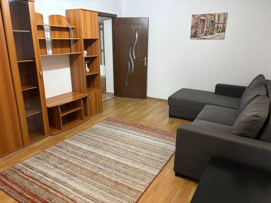 Dau in chirie apart. cu 2 camere 7 Noiembrie