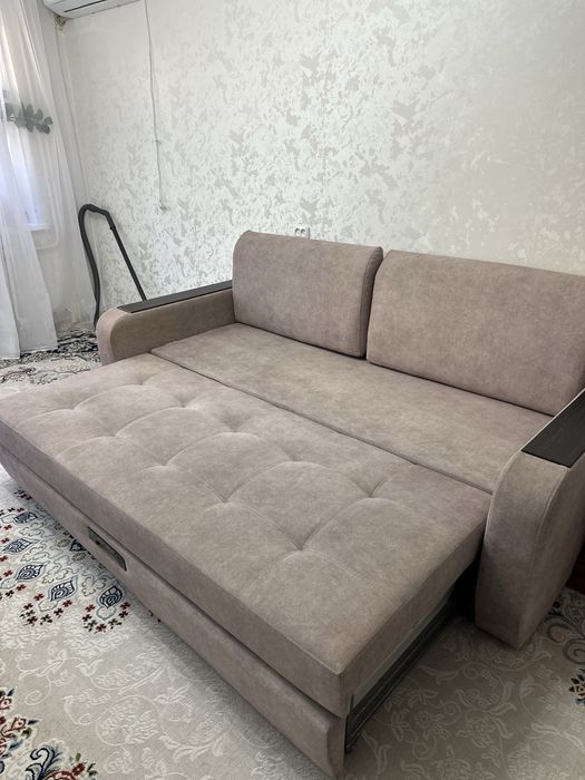 Продам диван, выдвижной