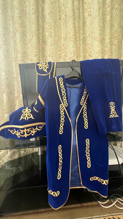 Ұлттық киім ,Сәукеле сатылады