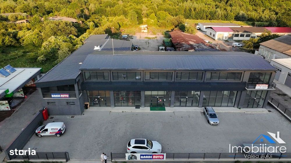 Spatiu comercial / Hala  - Petrosani | Str. Livezeni | 550 mp