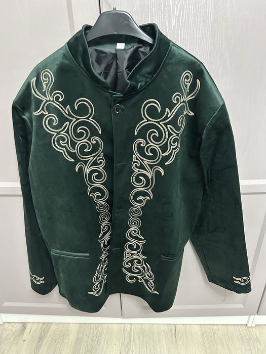 Продам национальную одежду