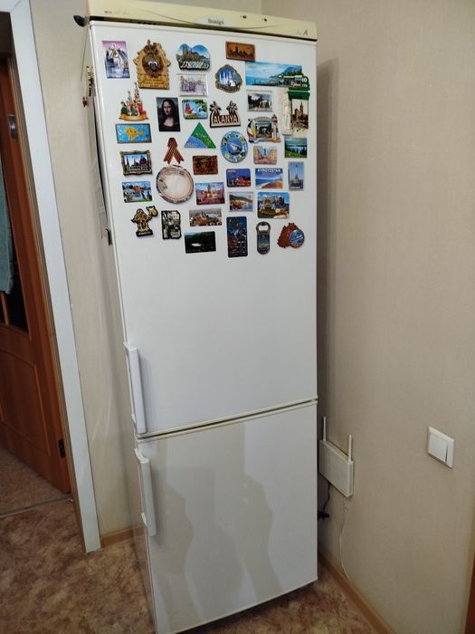 Продам холодильник