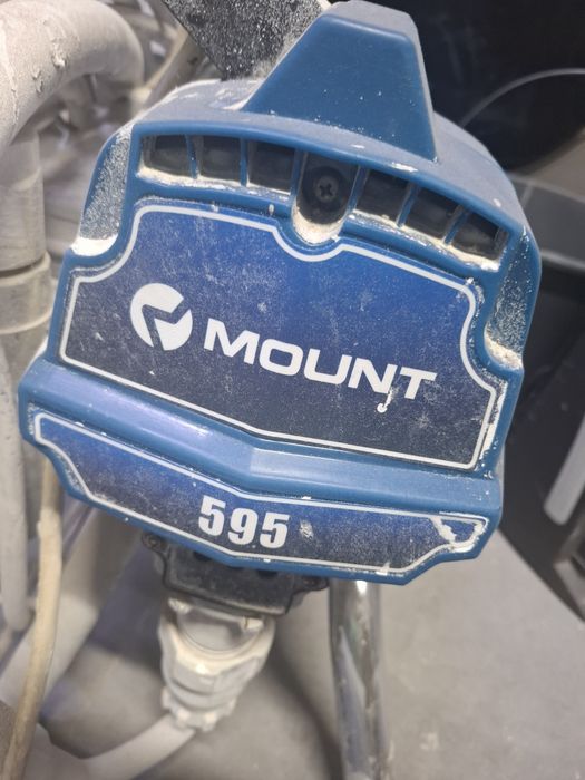 Продам краскопульт mount 595