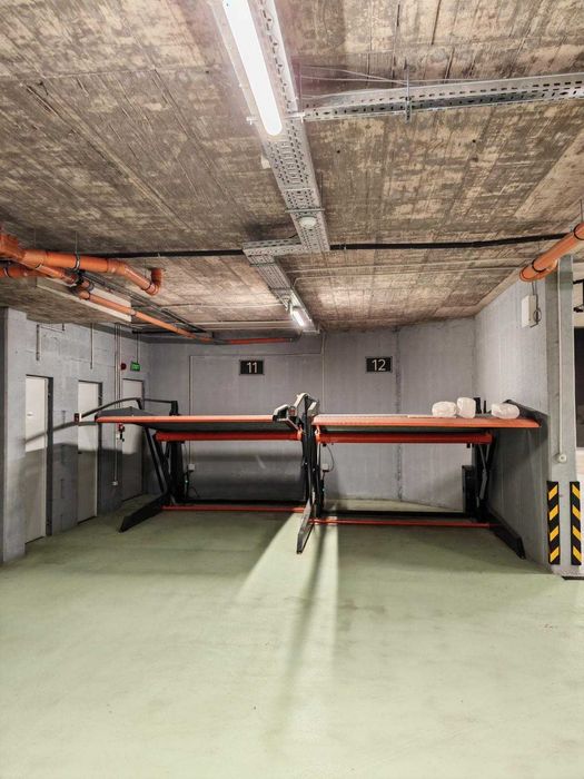 Паркинг съоръжения на две нива (двуетажни платформи за паркиране)