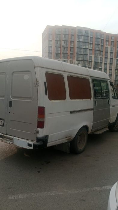 Газель полуфургон Газ бензин