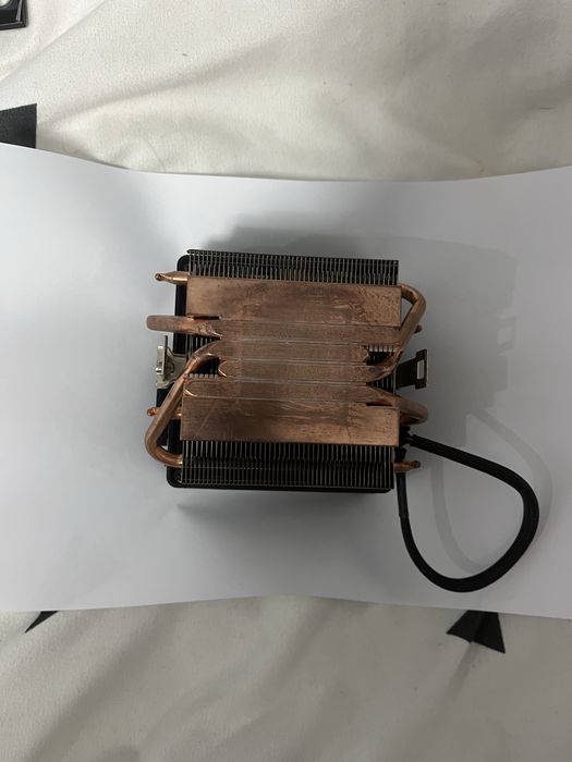 Cooler AMD Wraith Prism cu RGB socket AM4