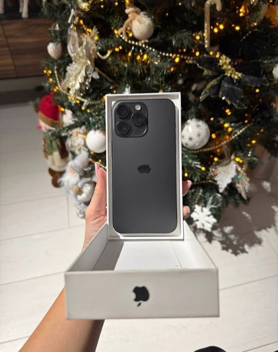 Vand Iphone 15 Pro Max Black Titanium