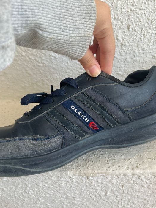 Кроссовки  детские и взрослые