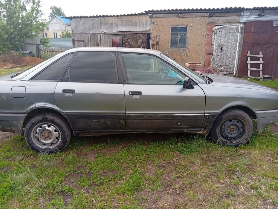 Ауди 80 Б3 2.0  .