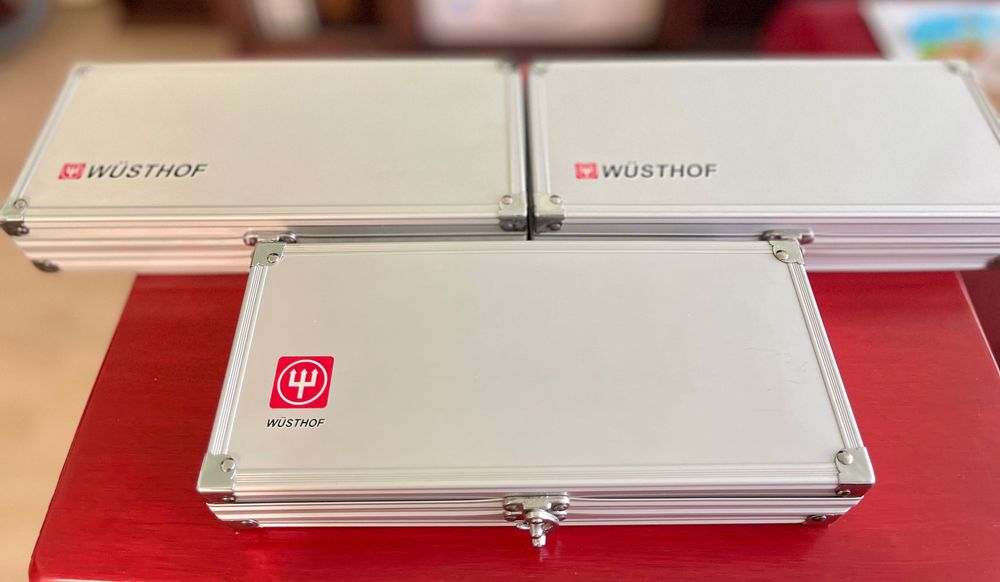WÜSTHOF Steak Knives set of 12 pieces in 3 boxes