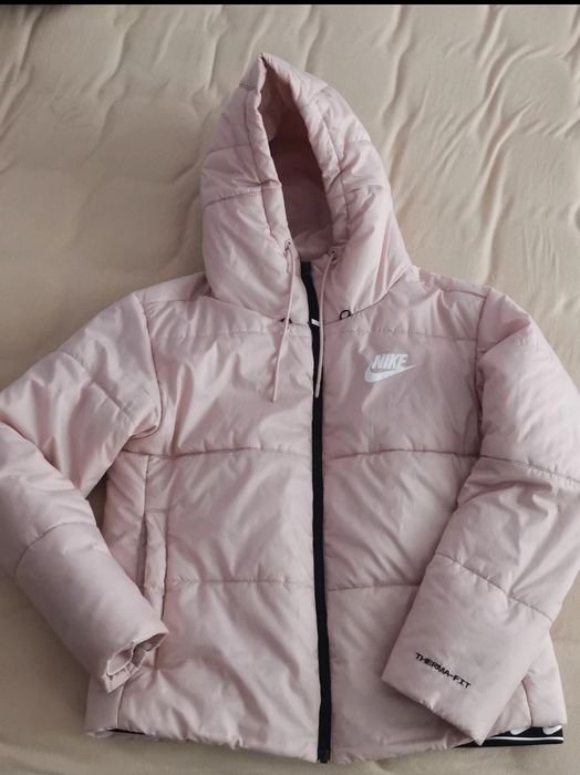 Geaca dama Nike roz pal