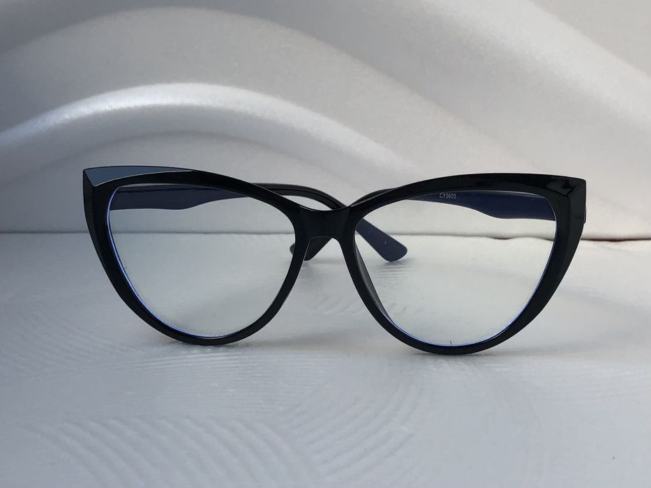 Прозрачни дамски очила за компютър