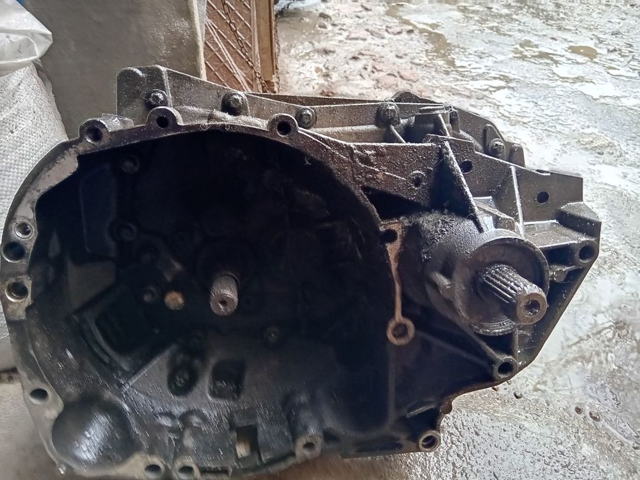 Cutie de viteze Dacia Logan 2015