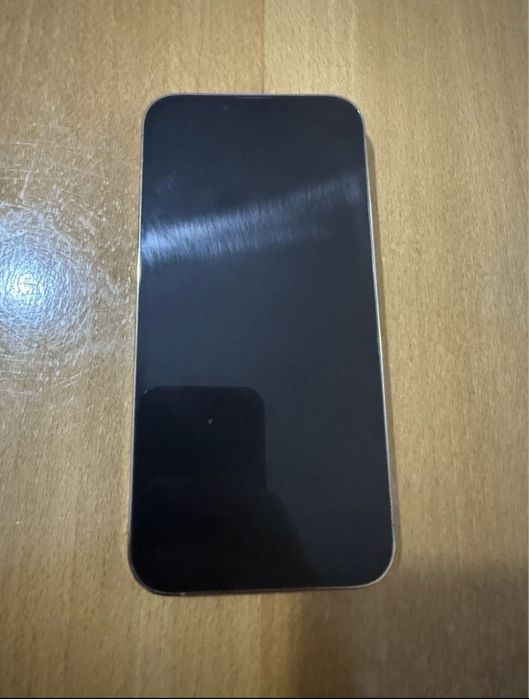 Iphone 13 pro white gold