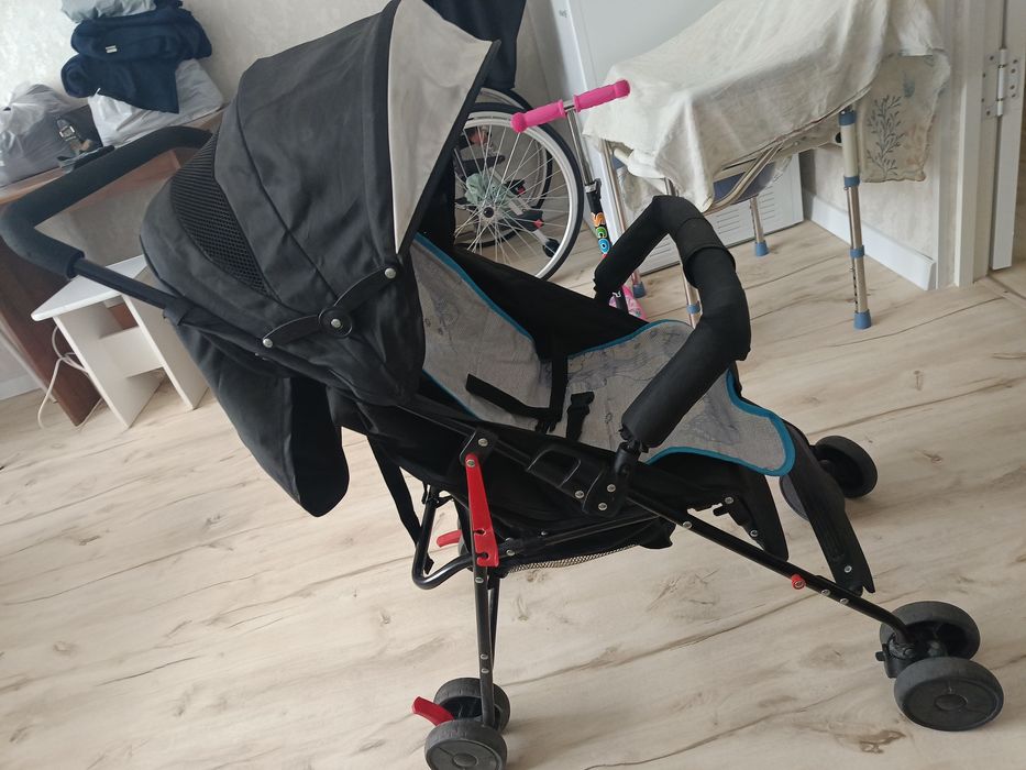 Коляска детская легкая