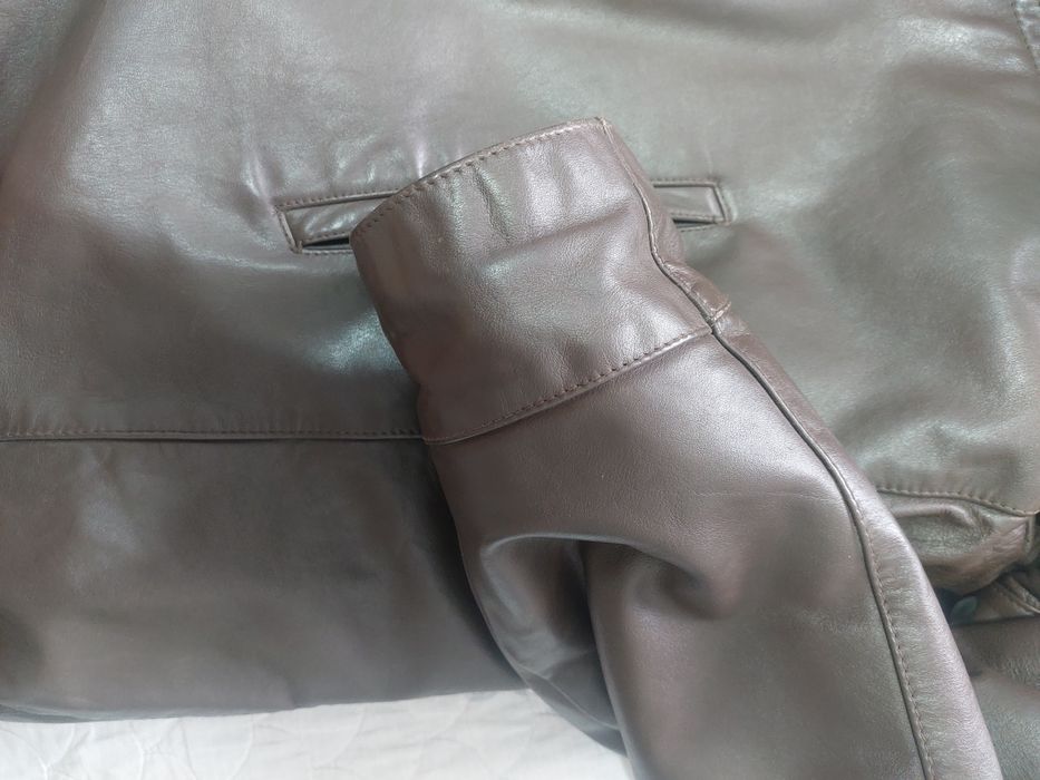 Продам кожаную куртку