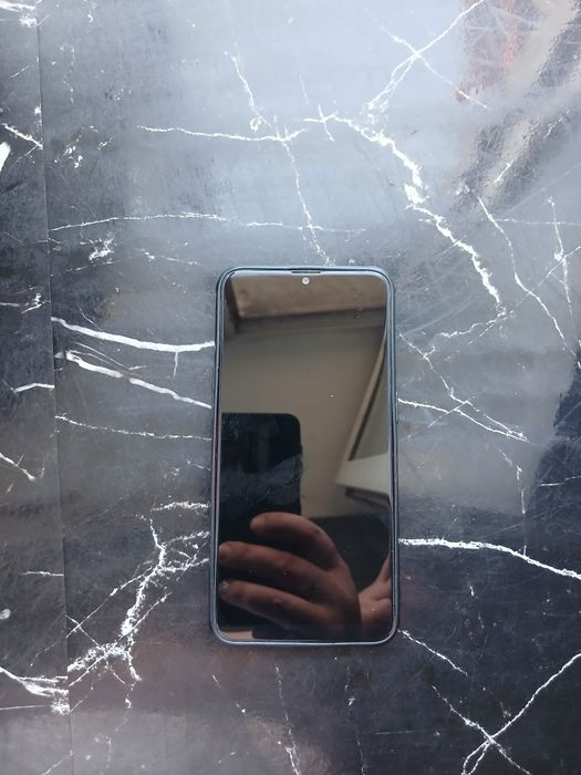 Продам телефон оппо