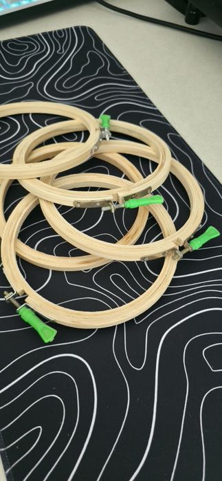 Дървени гергефи за бродерия – Ø 14.5 см