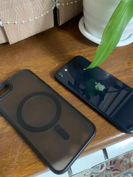 Айфон Se 2022 на полном оригинале