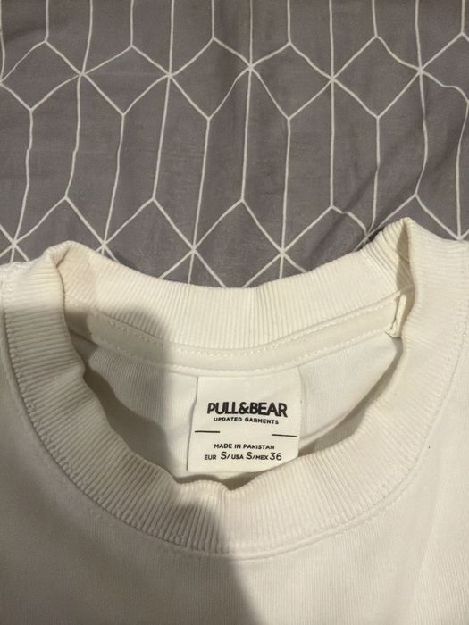 Tricou alb de la Pull&Bear marimea S