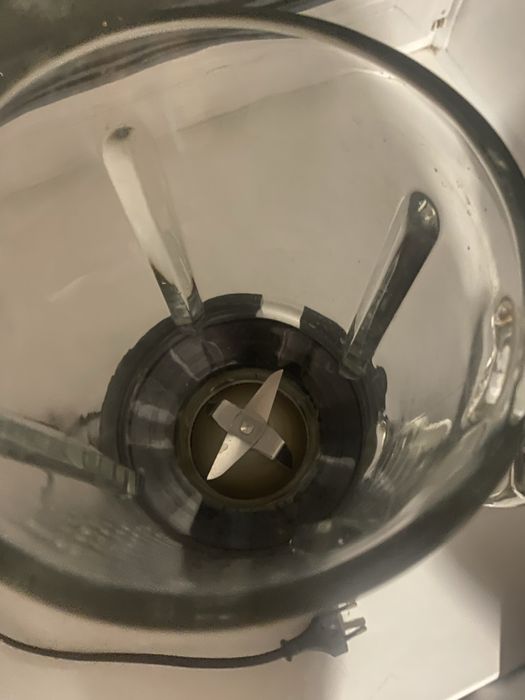 Продам блендер Binatone