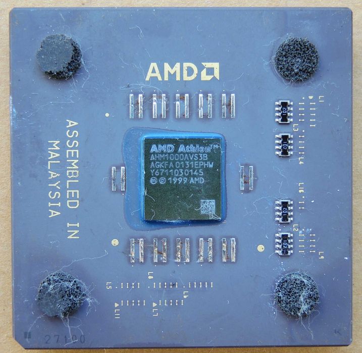 AMD Mobile Athlon 4 1000 AHM1000AVS3B Socket 462/A Testat