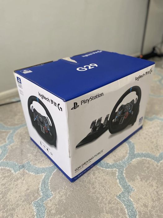 Продам Игровой руль Logitech G29