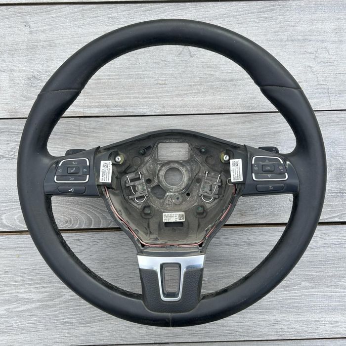 VW Волани Polo, Golf, Passat,Tiguan, Touareg