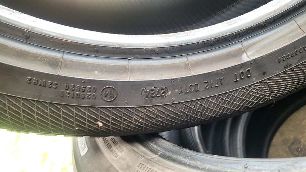 Cauciucuri Continental de iarna 255 45 R20 an 2024