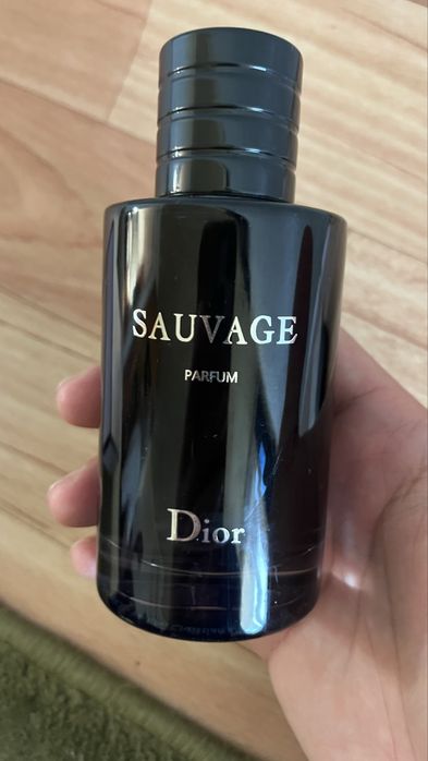 Продам саваж диор и том форд